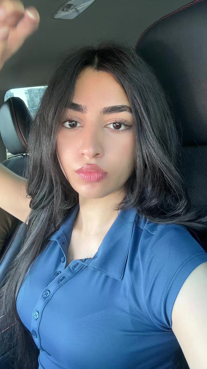 @Khadija