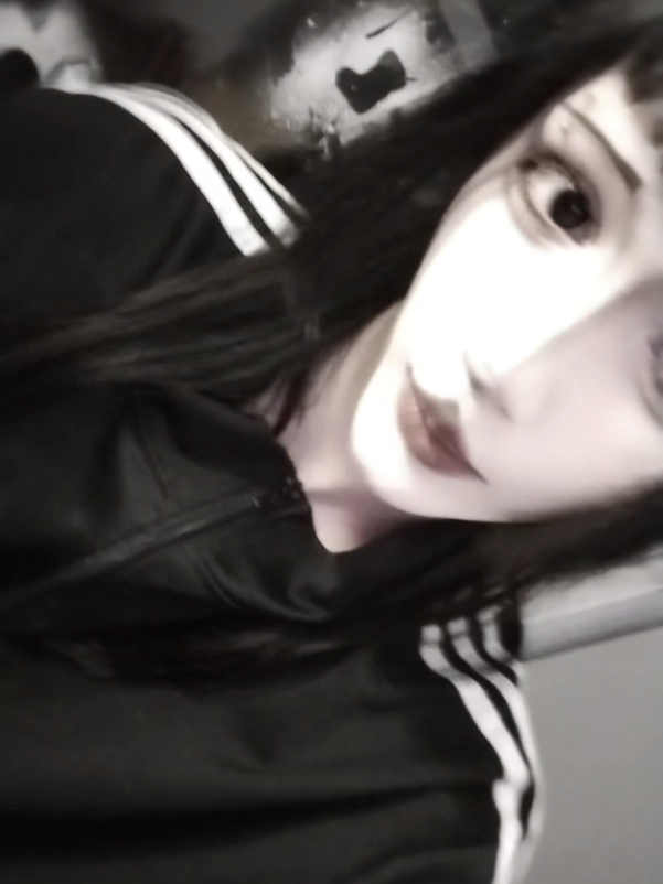 @⌯лата велтикссс¤