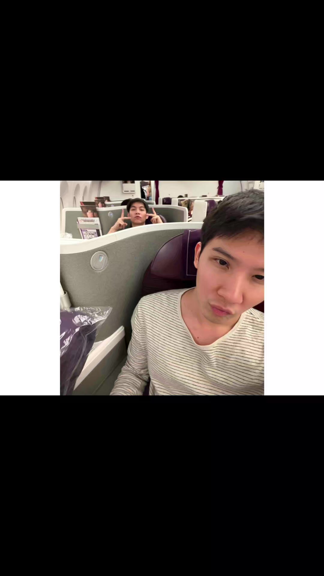 @Fan de FirstKhaotung🧡✨️🏳️🌈