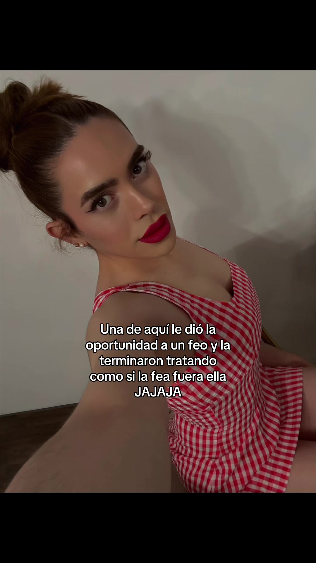 @Vecina Guera