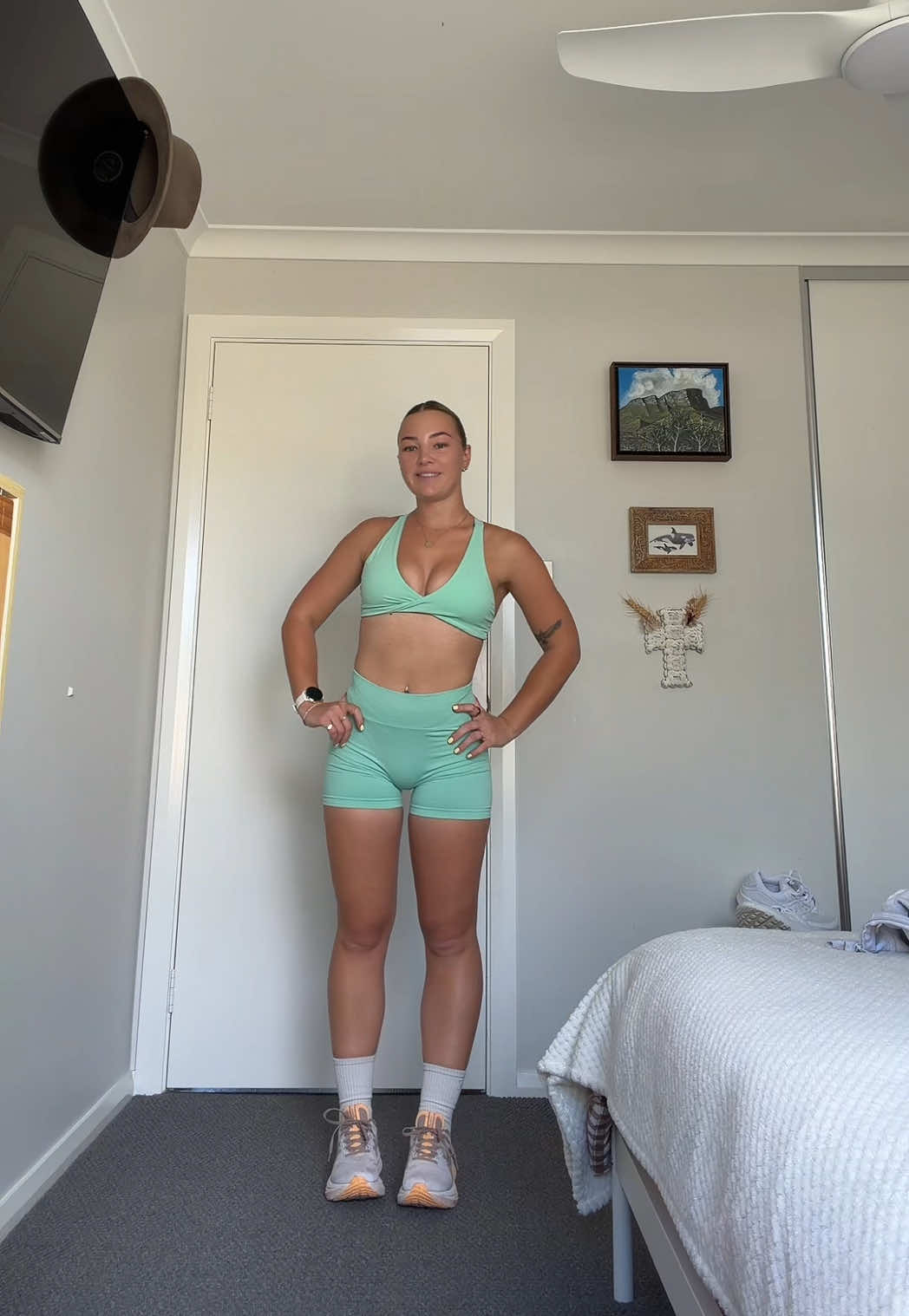 @cleojefferis_