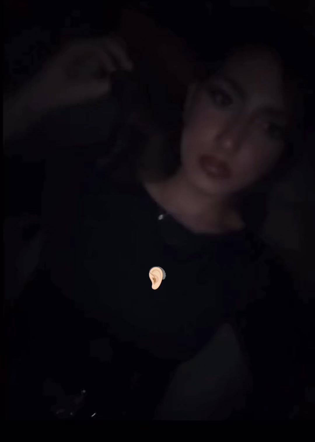 @Ś H