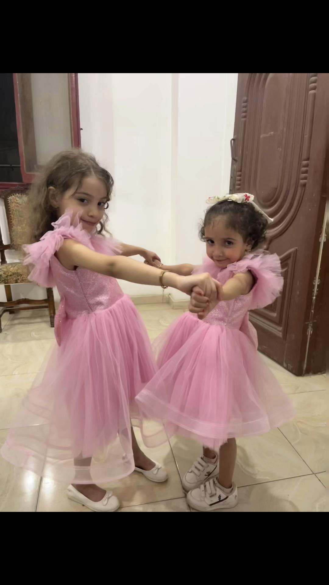 @وايت اند بلاك
