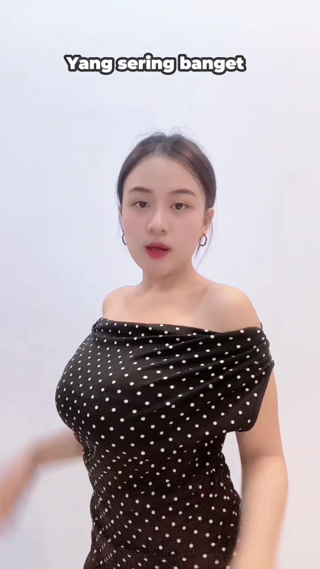 @ainay