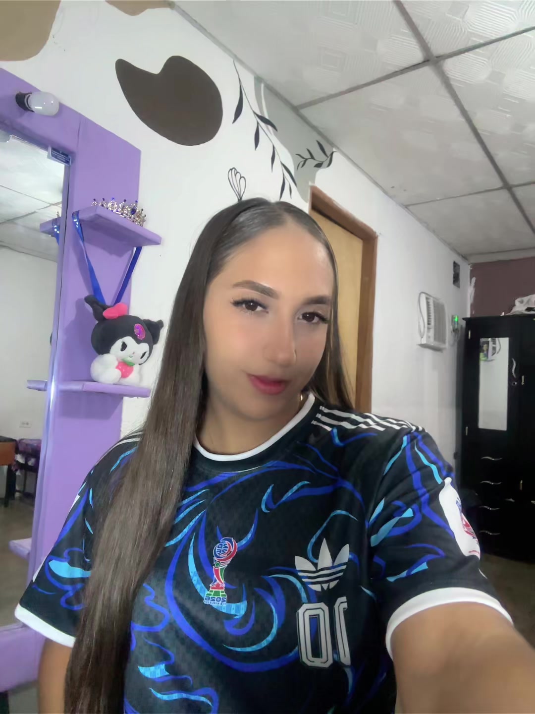 @Luciana.