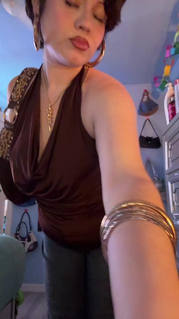 @liathebug