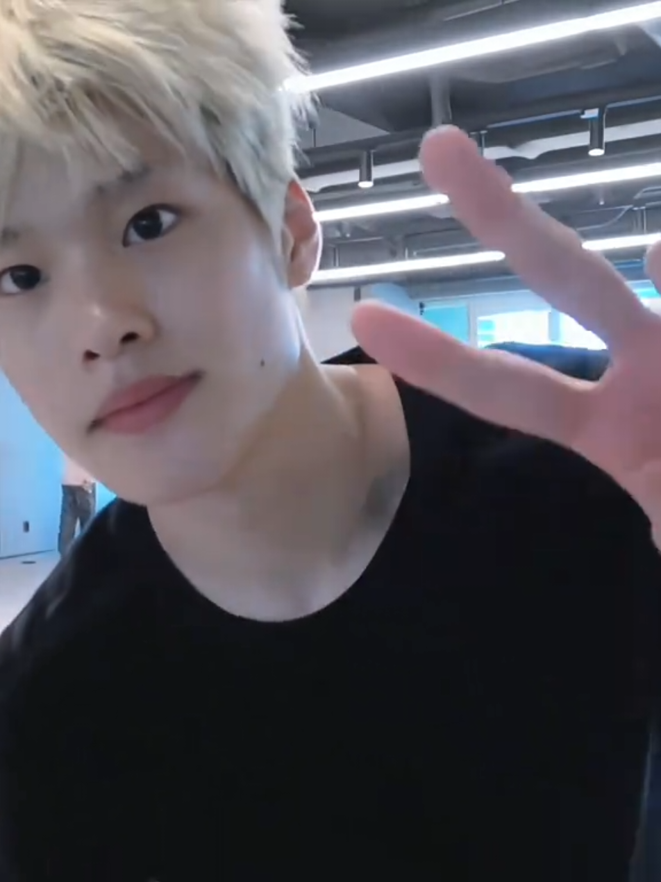 @๐ผ ๐ธ ๐ฑ ๐ฎ ๐ฎ