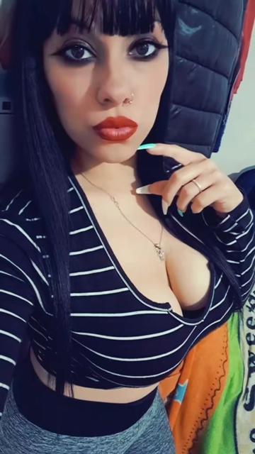 @Daniela Burgos