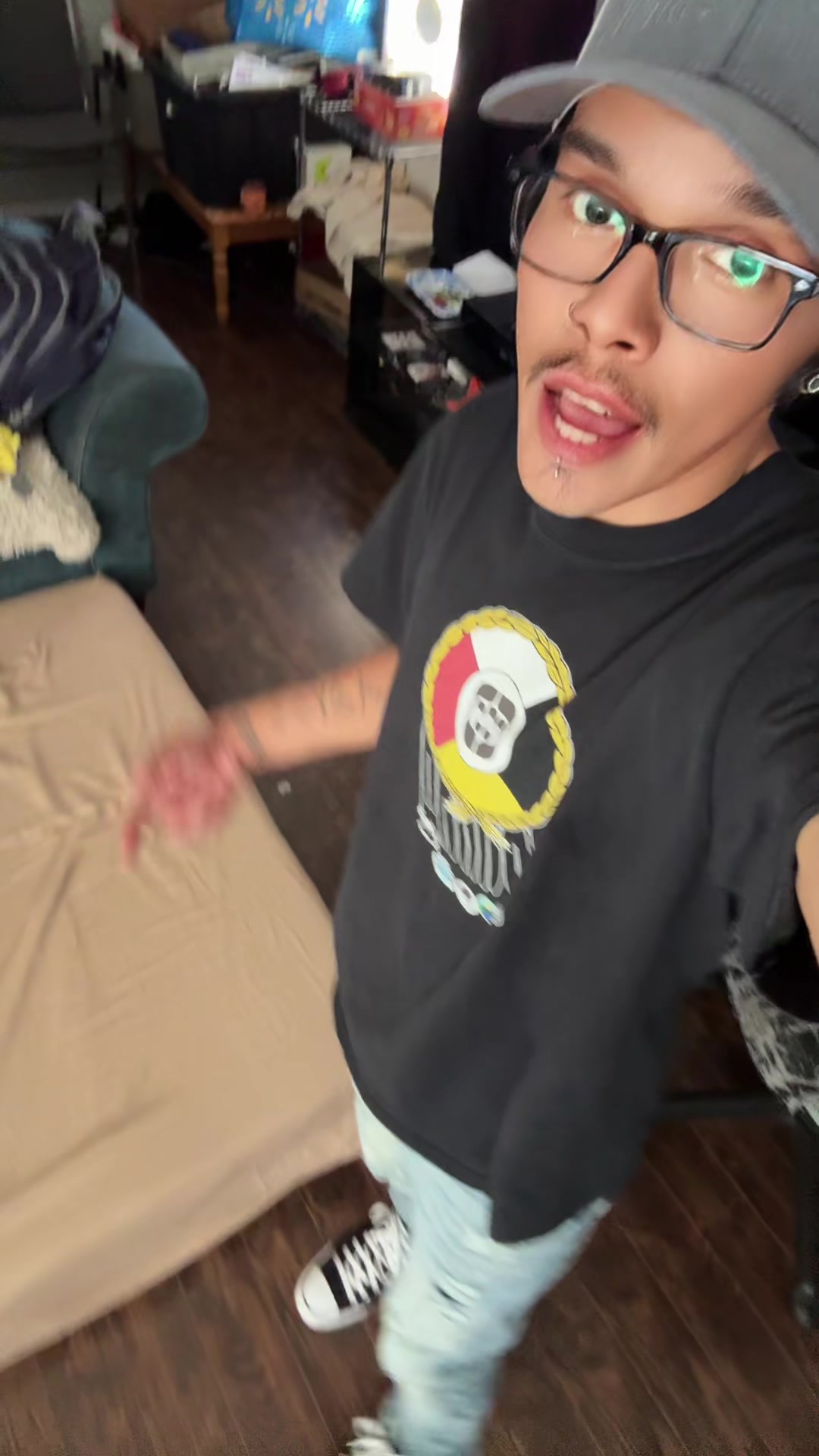 @AyeAyeRon