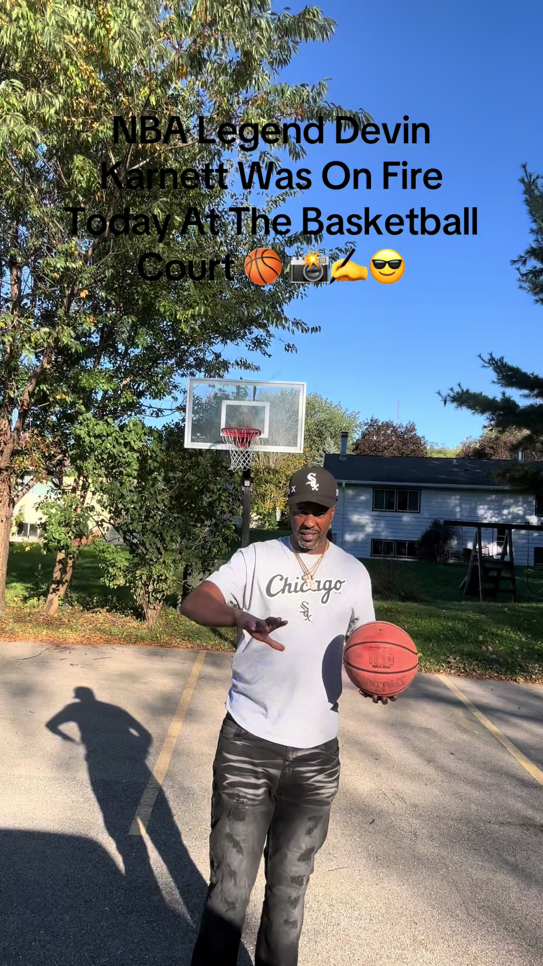 @🏀📸✍️😎