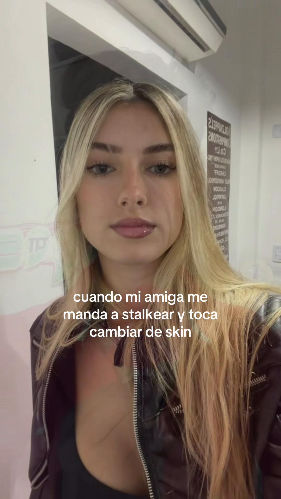 @✧₊⁺ vicky albino ✧₊⁺