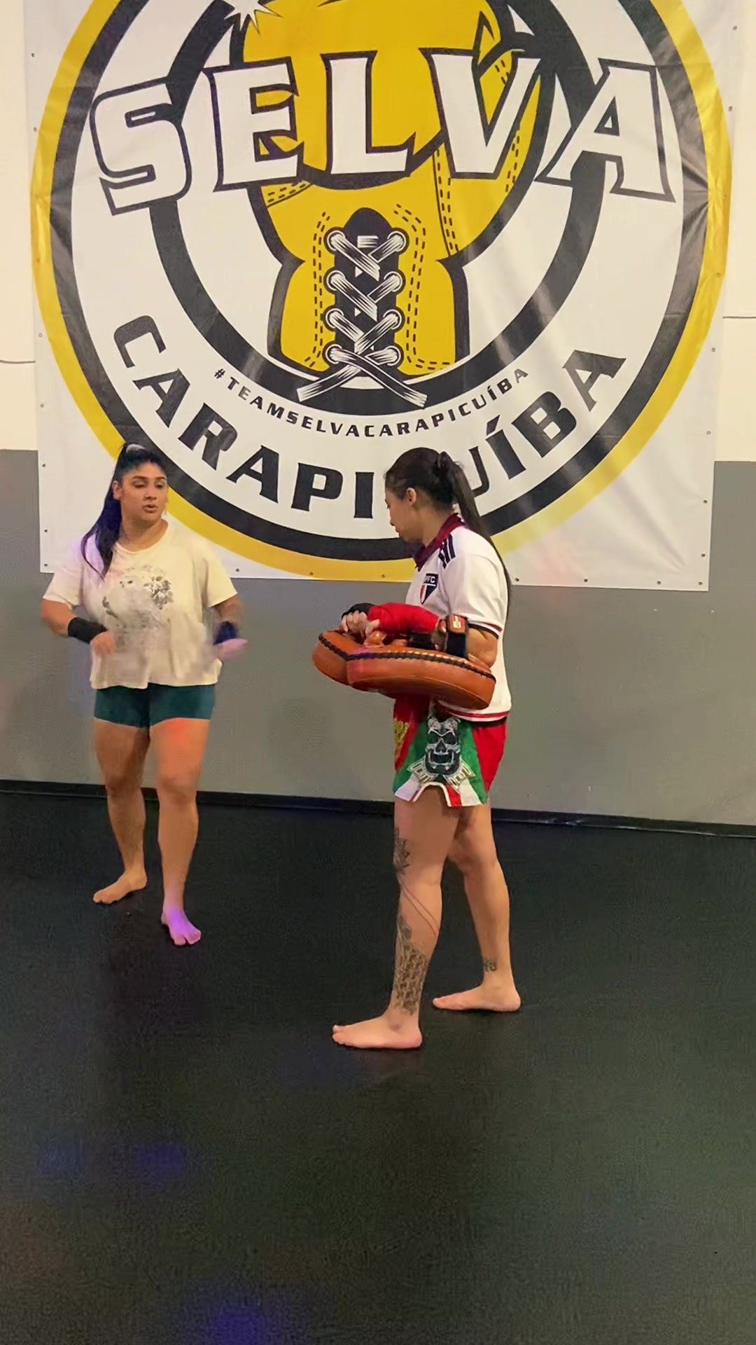 @Julianna Sobral