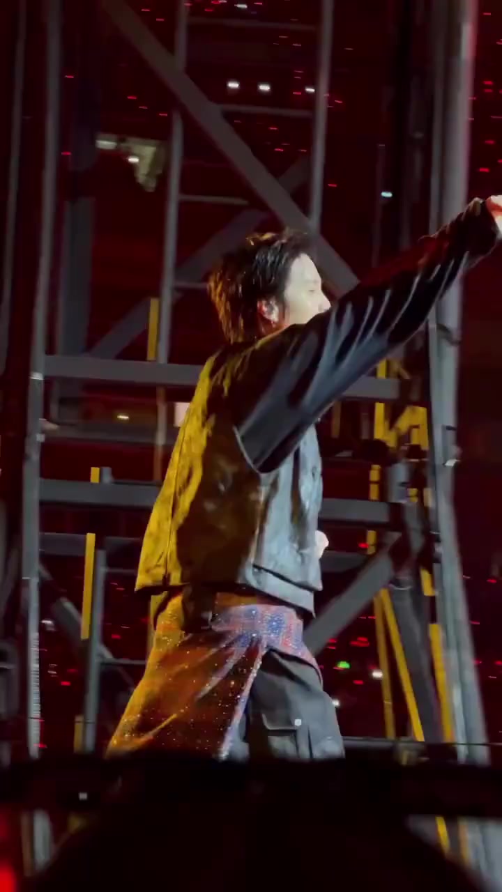 @๐๐ฒ๐๐จ๐ฏ๐๐ฐ๐๐๐7โ๐๐ซ๐ฆ๐ฒ