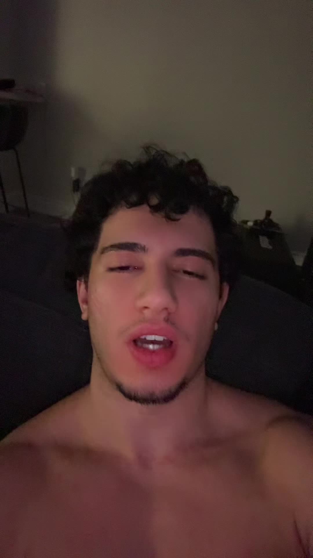 @MrHandsome