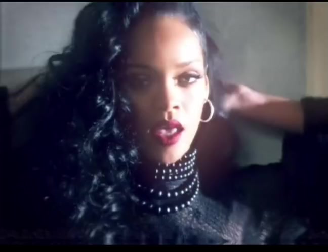 @Badgalriri 👑music and edit🎶