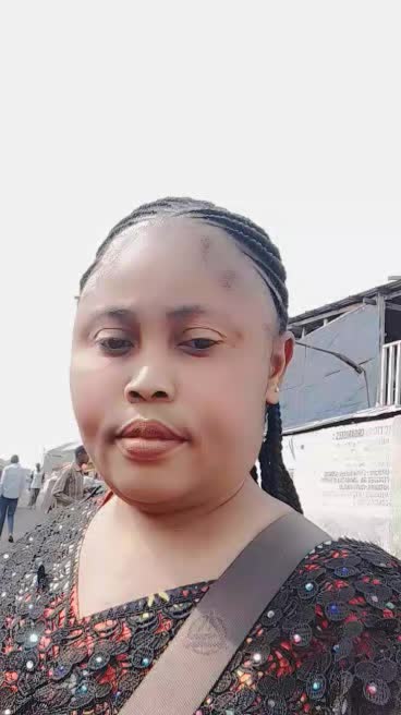 @jupsine lokomo