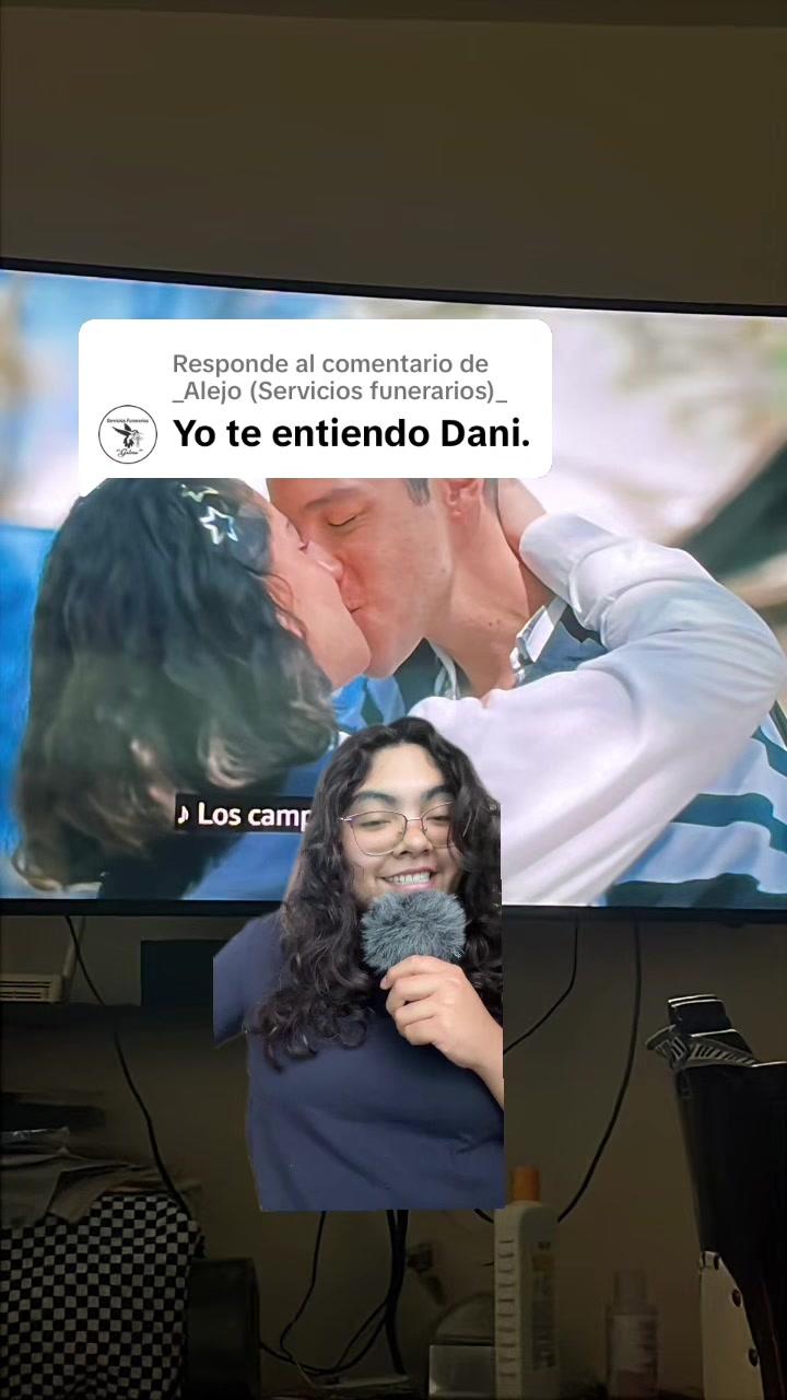 @Hablemos de series y más