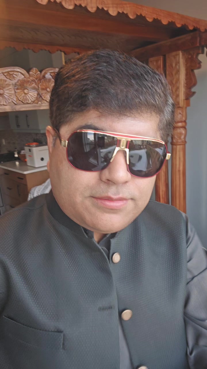 @Max Memon 🇨🇦