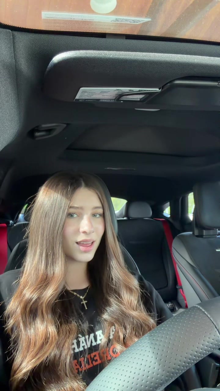@Moni