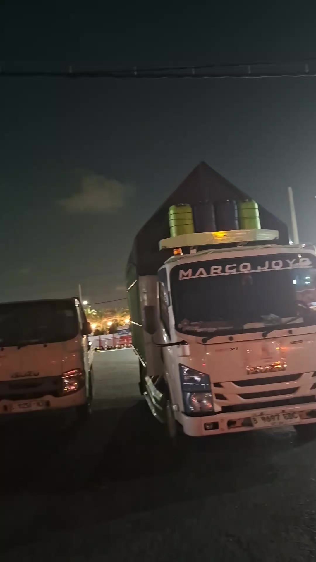 @Bhayuu Nitinegoro