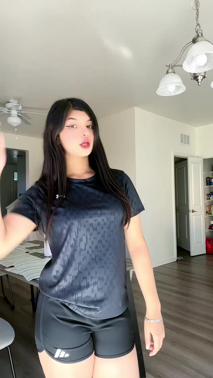 @सुरभि💗