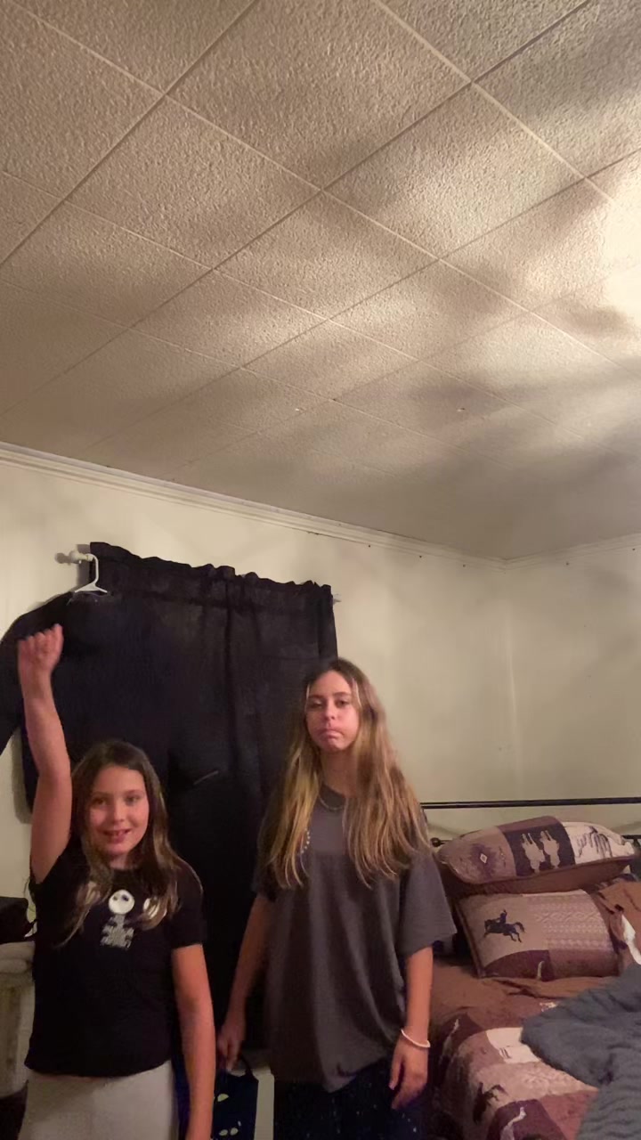 @kayleevibbert3