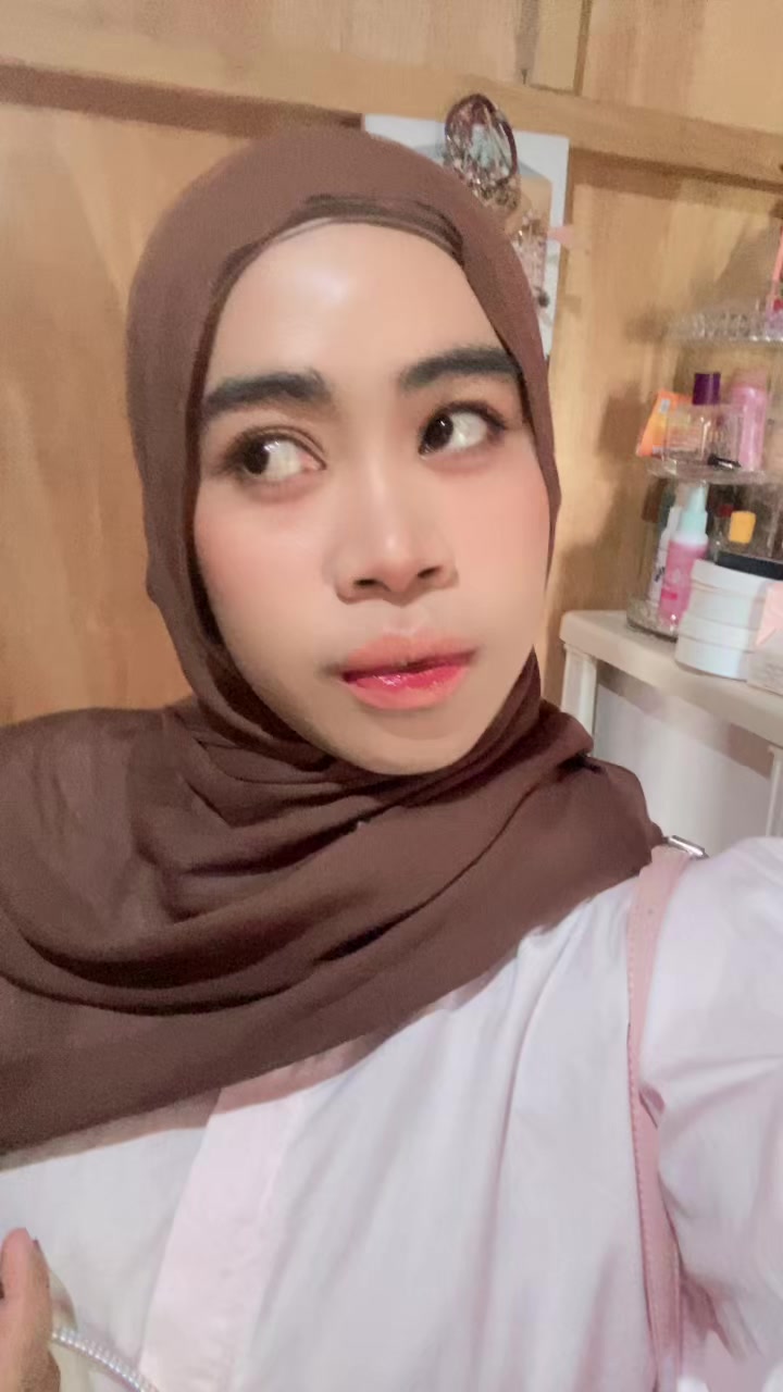 @_aini