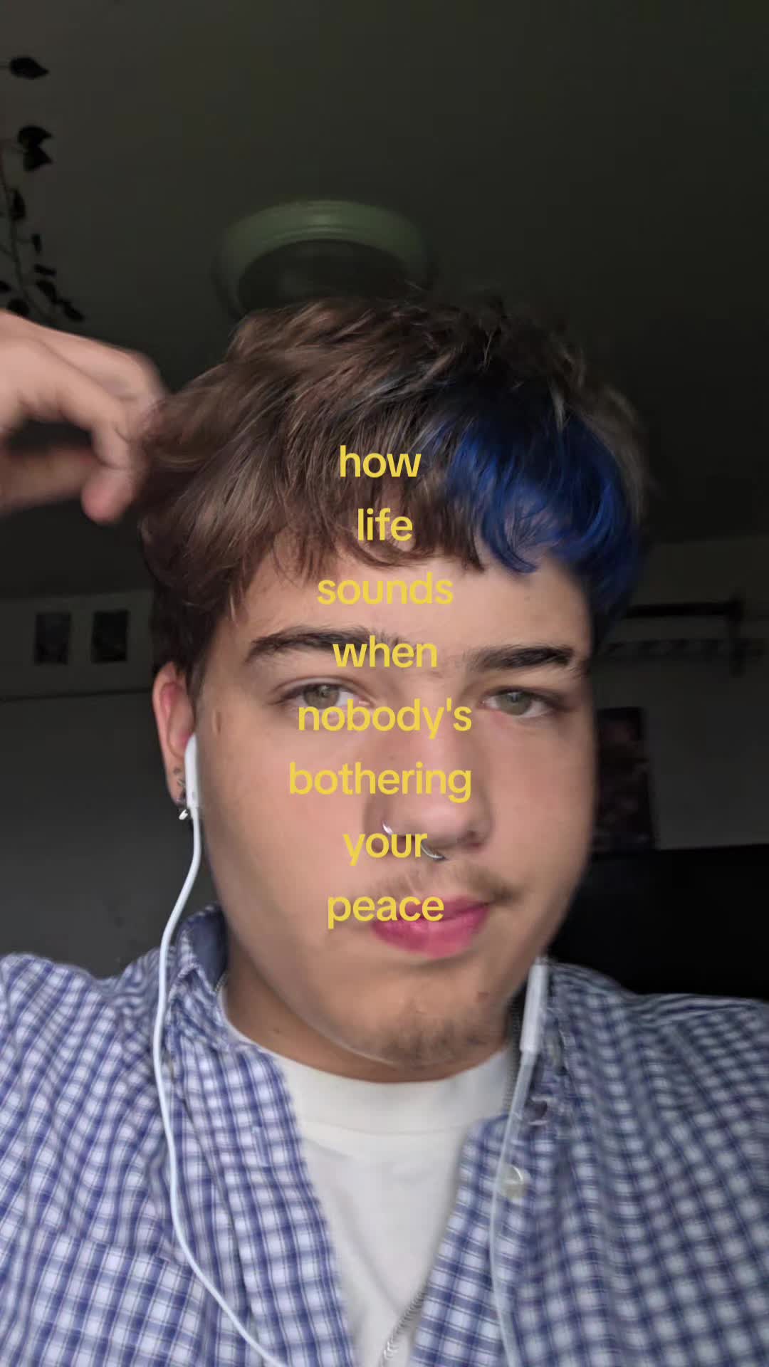 @👾