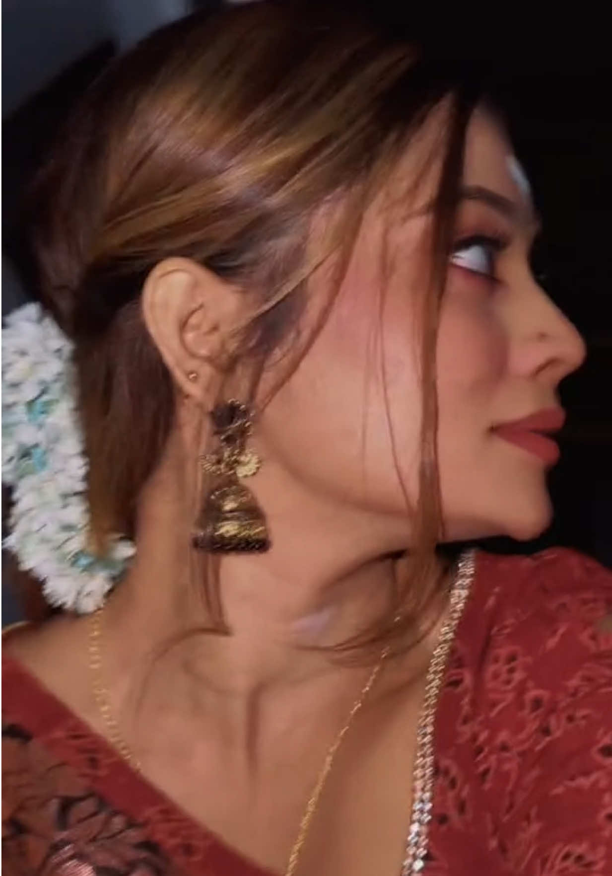 @Neesha1605