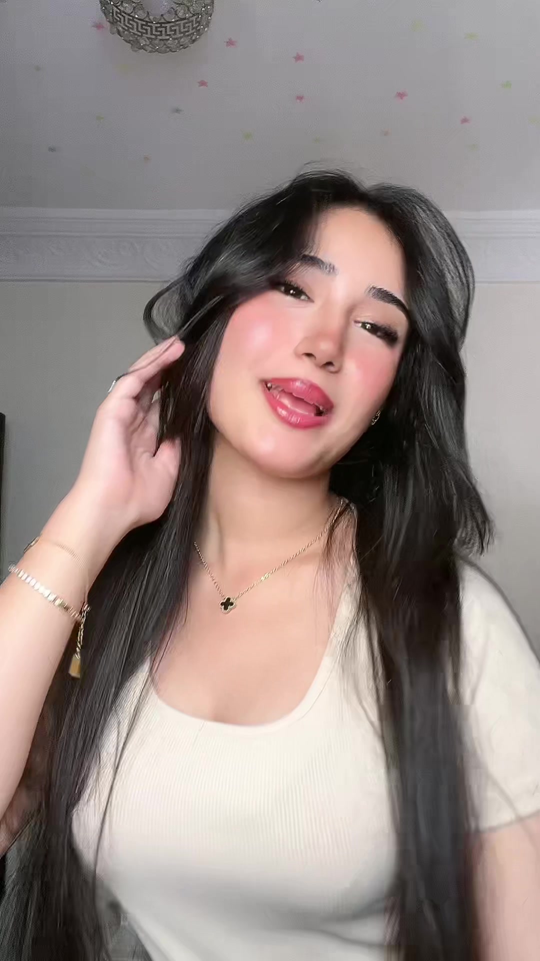 @Romaisaa