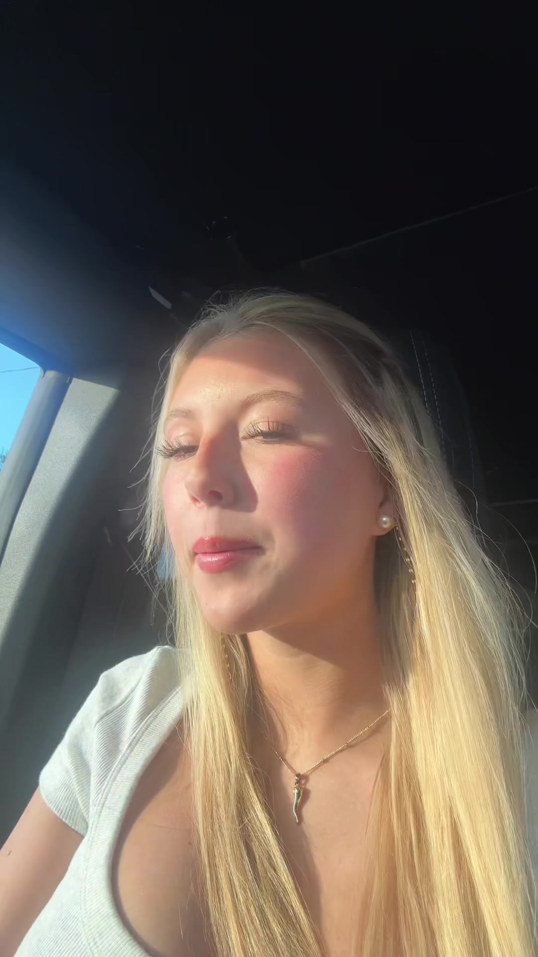 @aubreydeshaclone