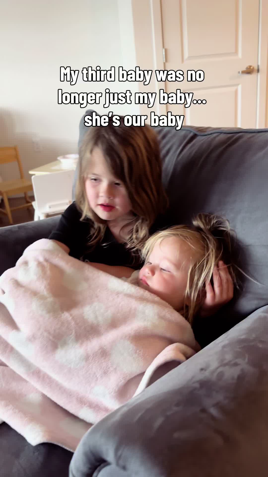 @Jenni | Motherhood & Laughs