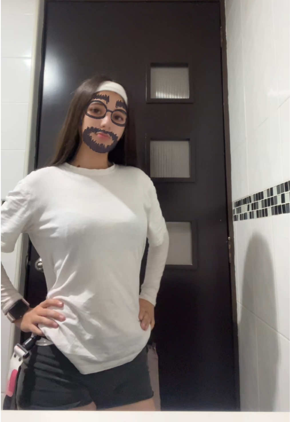 @vanecuab_