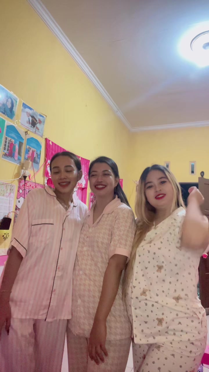 @Sisi kitty