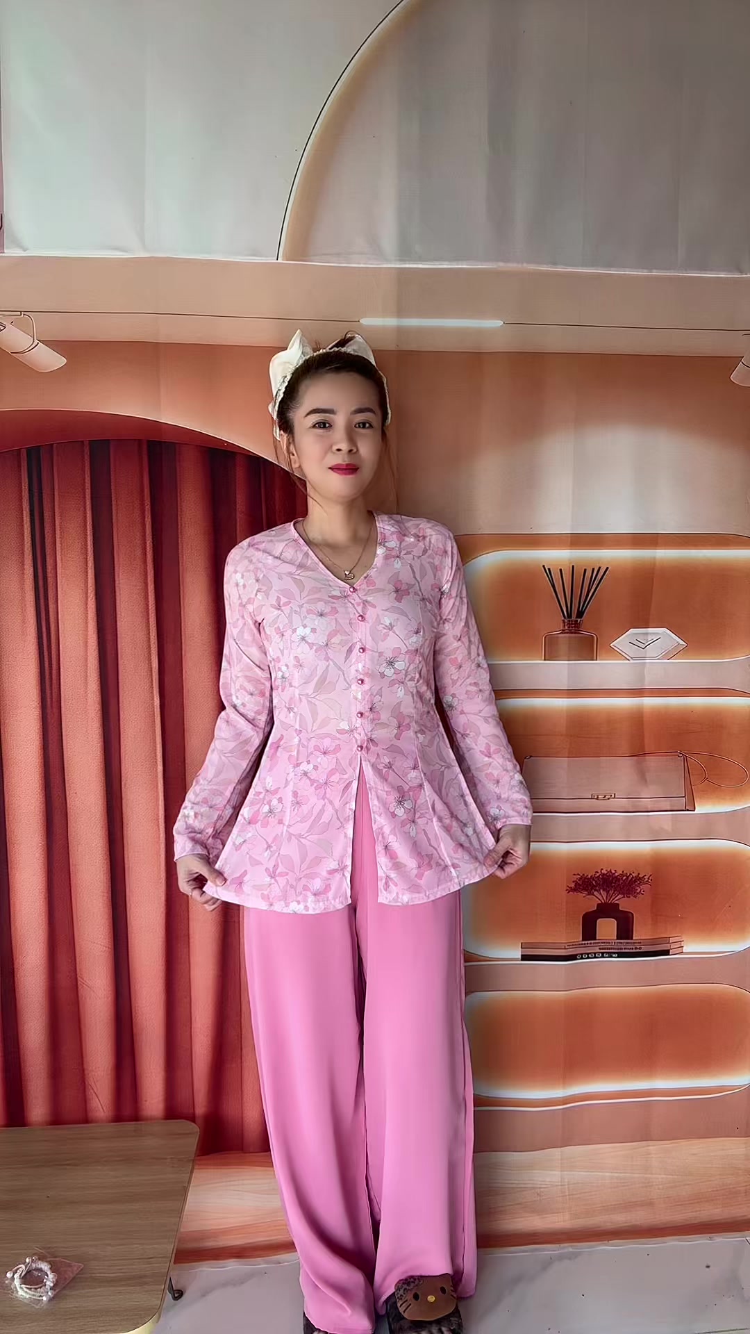 @Em Cẩm Nè