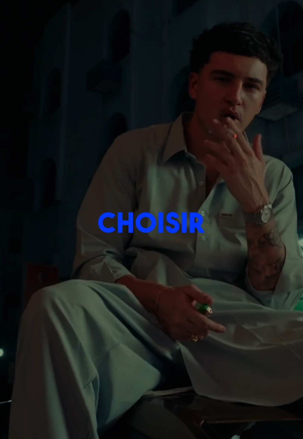@️