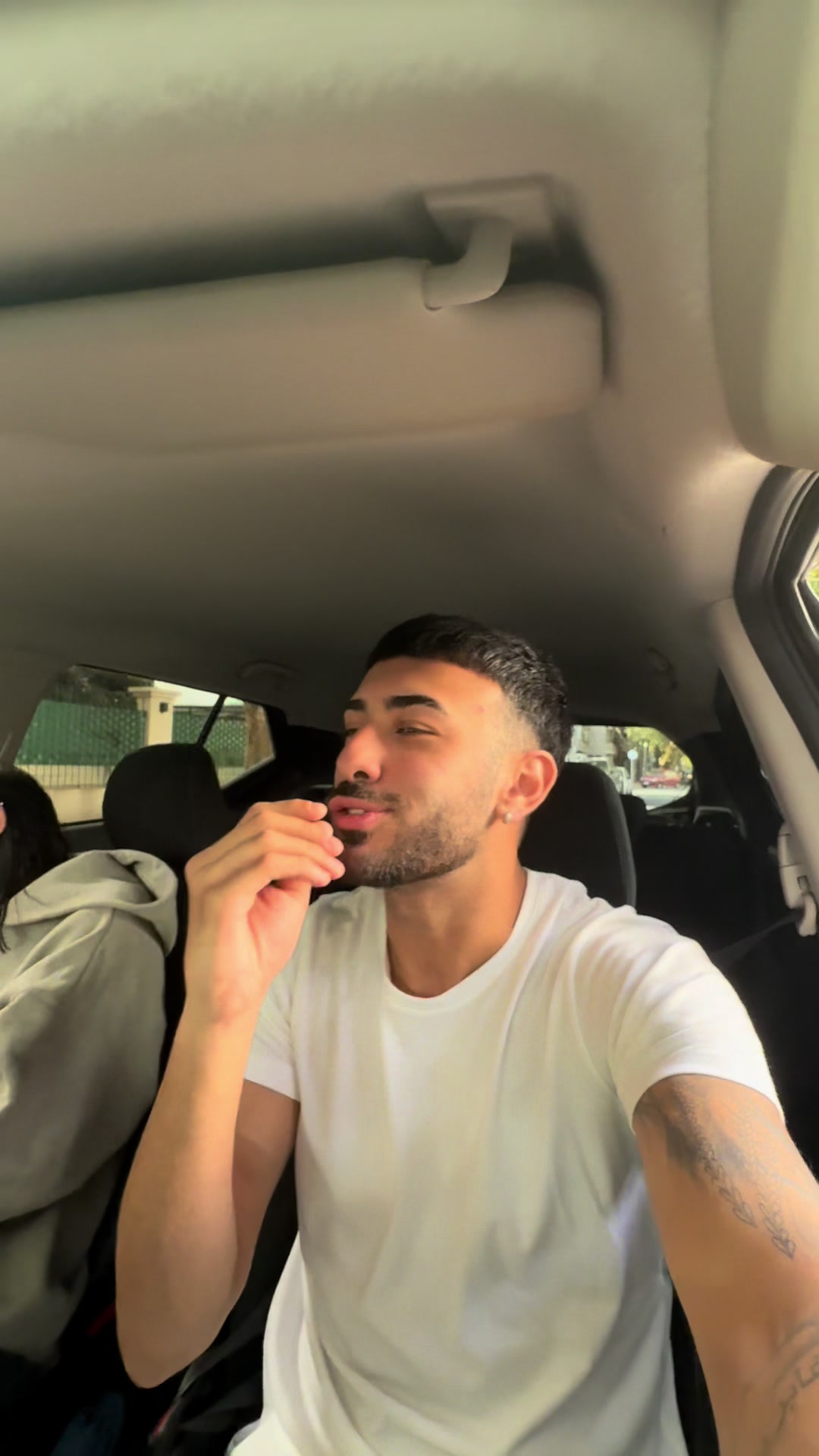 @Santi🧉