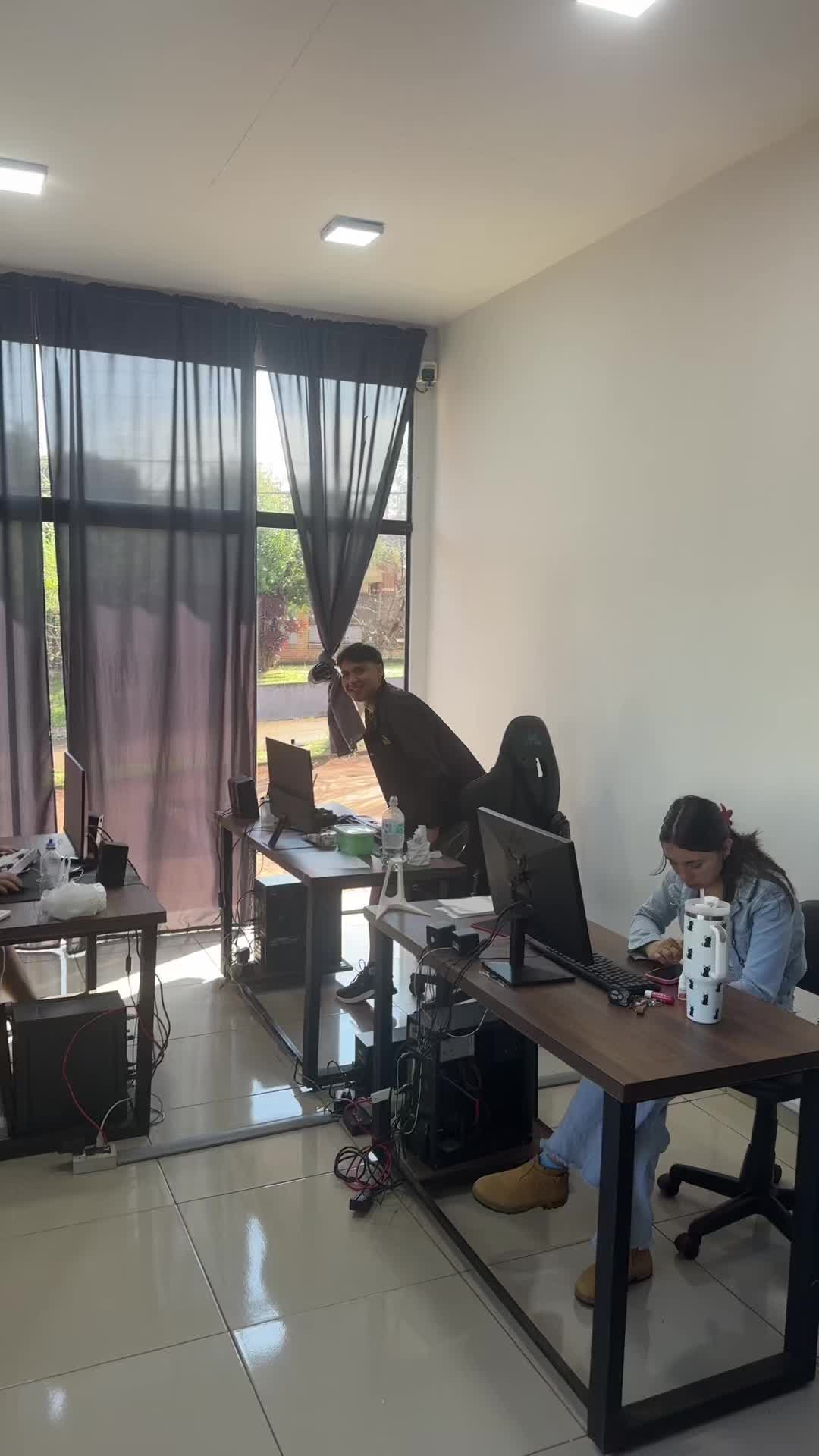 @Elias Jara
