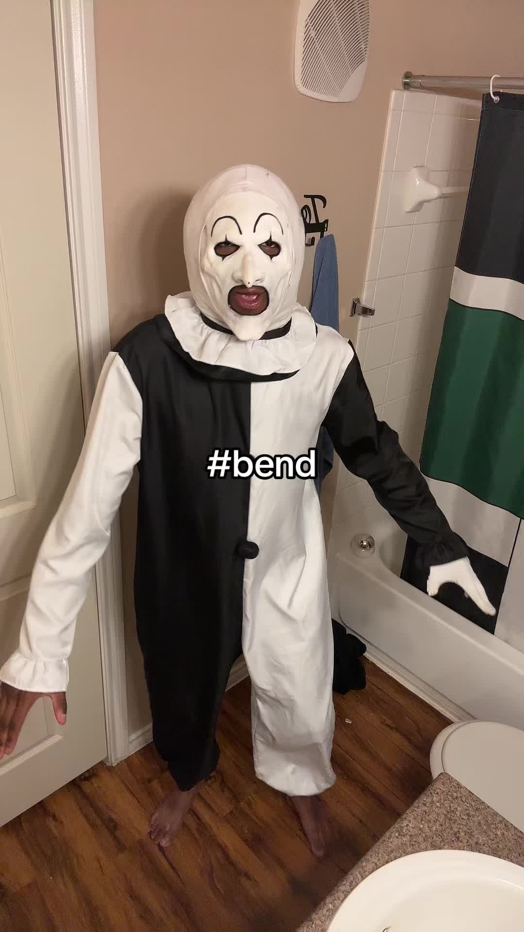 @therealhandsomebrownie