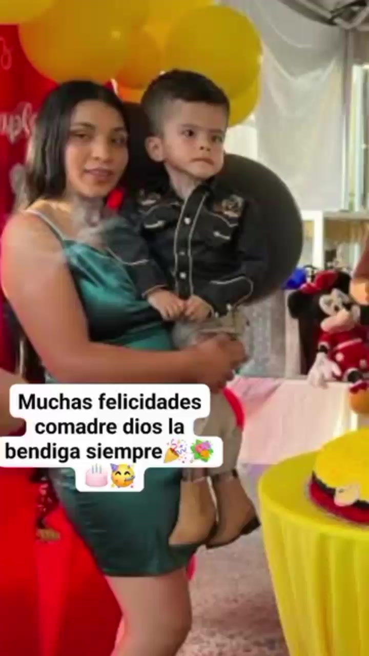 @ROSARIO VR MIGELITO 😍🥰😍🤩