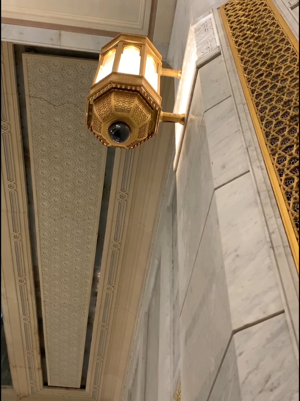@محمد الحسين .
