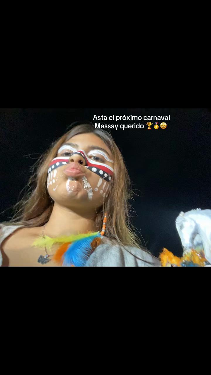 @🦋