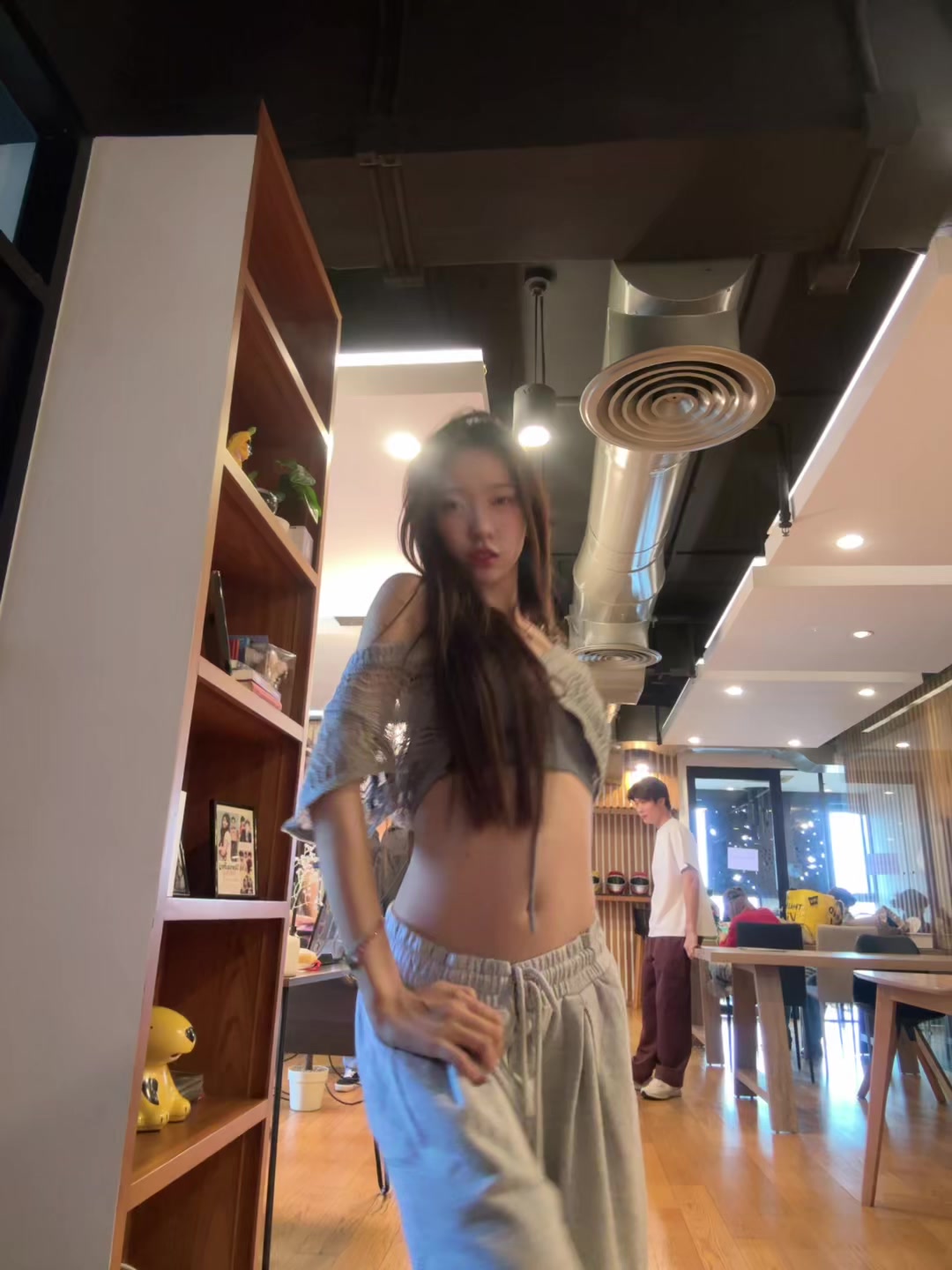 @หงษ์ยิ่ง