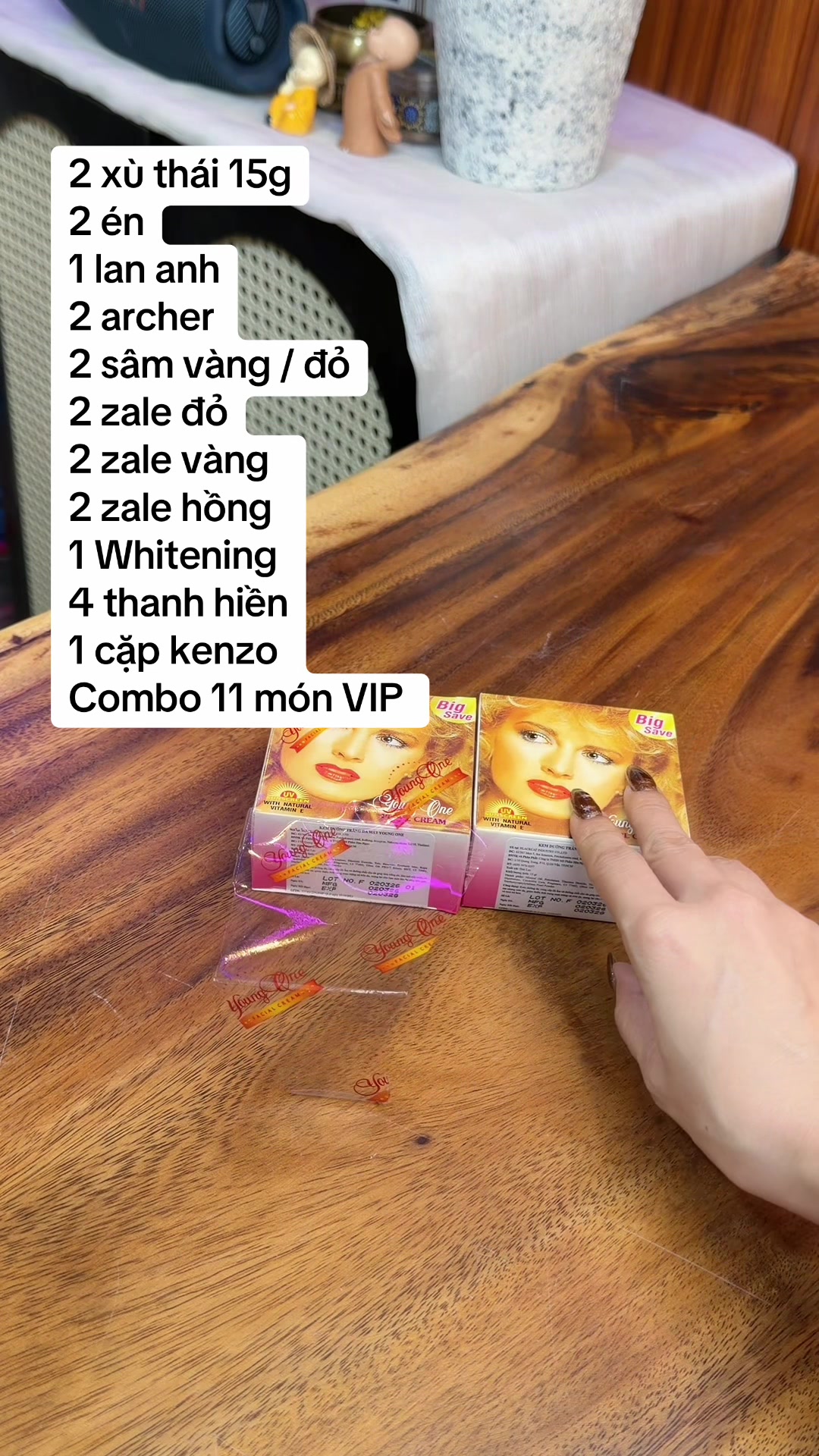 @B&agrave; T&aacute;m Da Dẻ