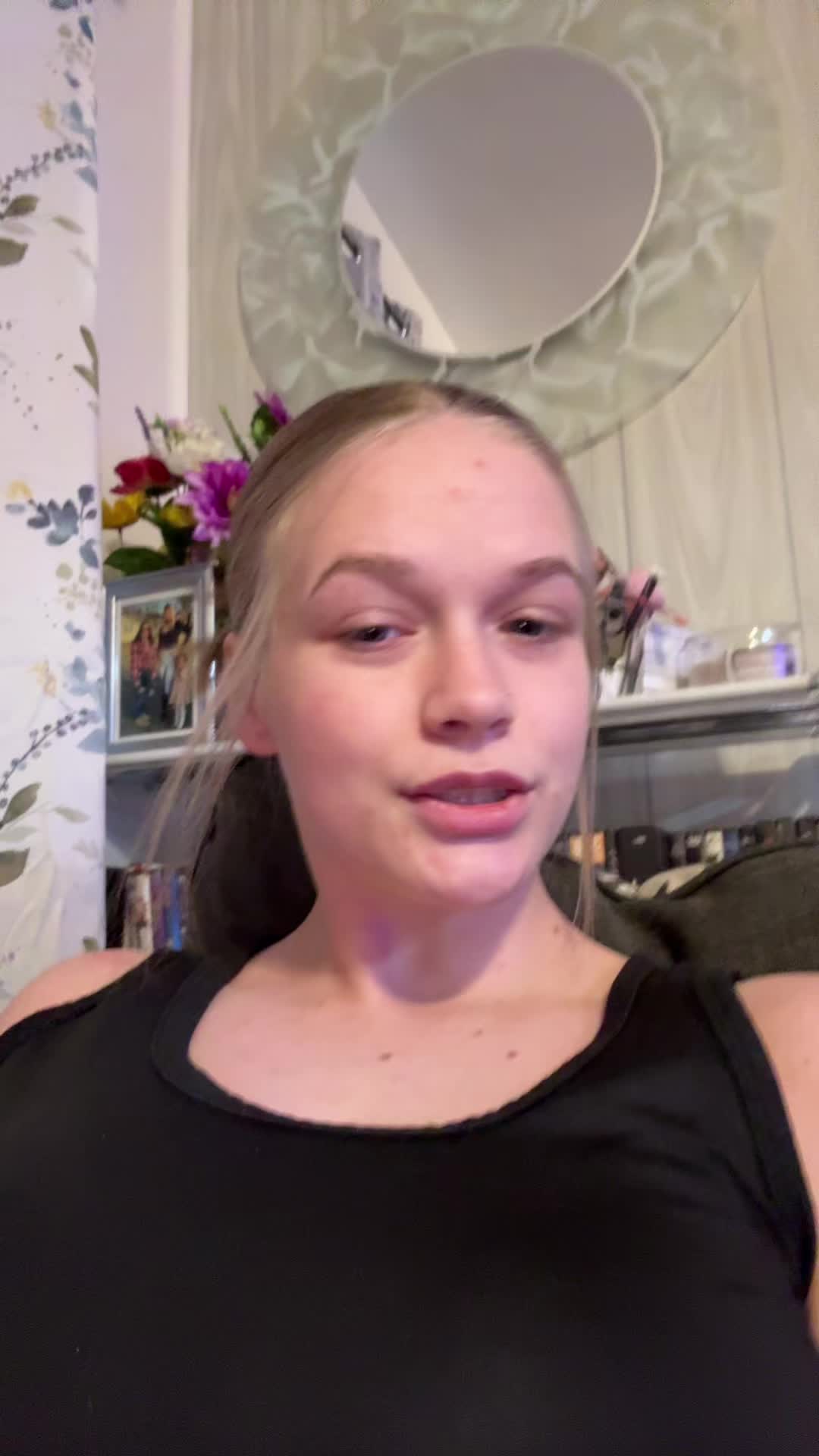 @xoxo.desss05