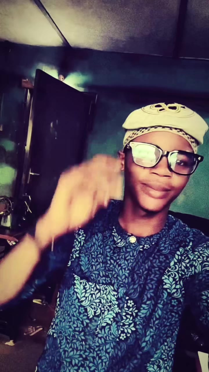 @Ayanwale☺️🤍