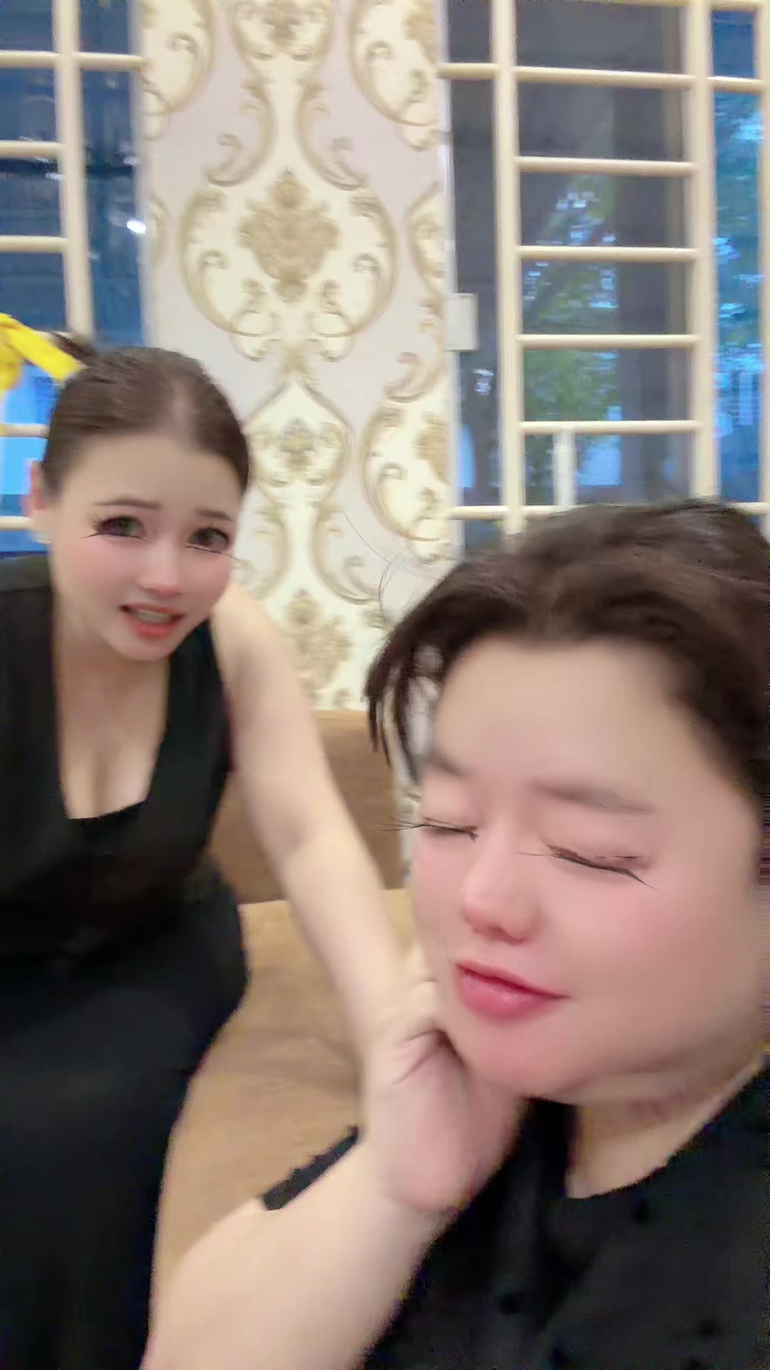 @Sreysros Susi ( អា ស៊ូសុី )