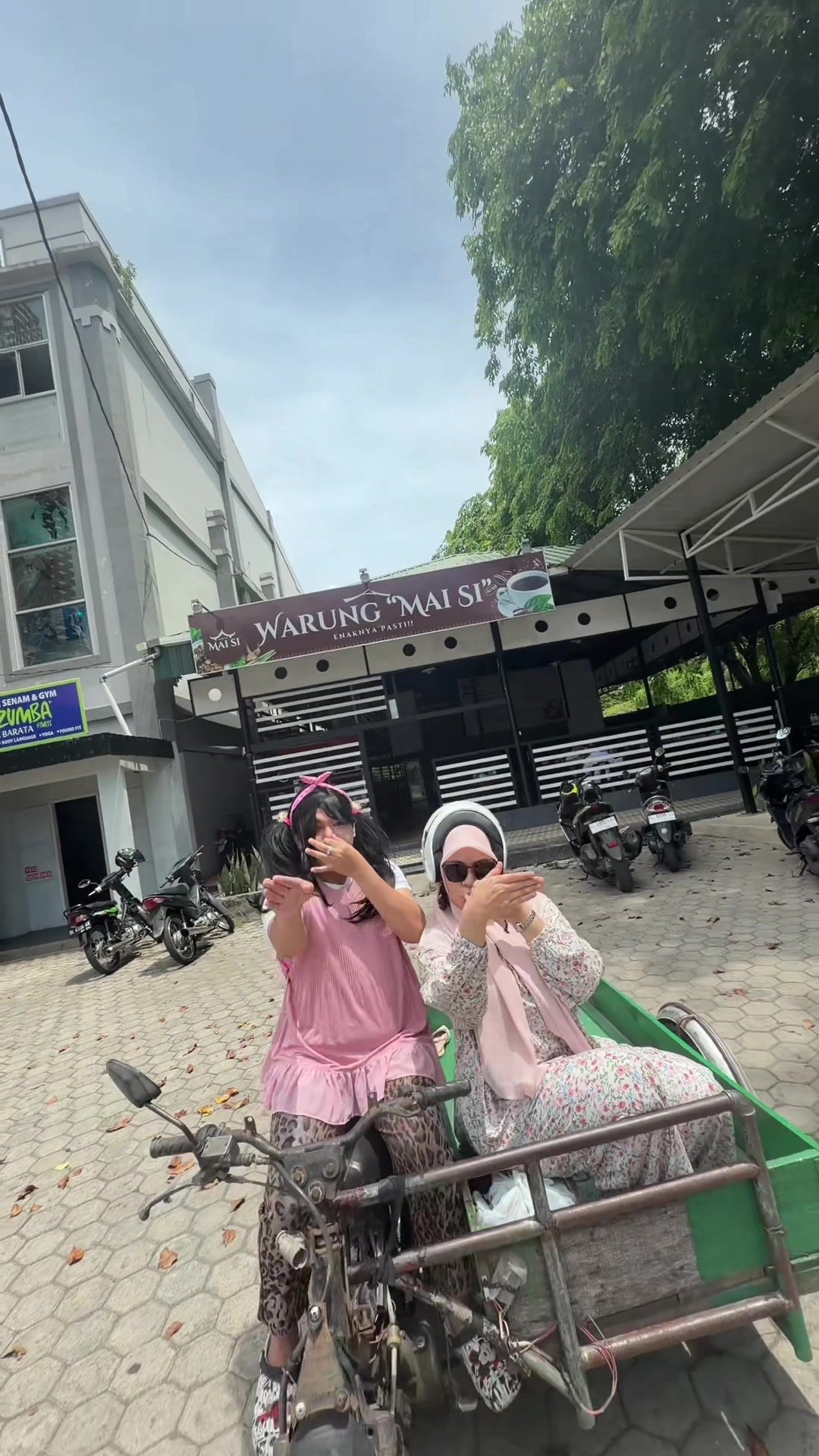 @ratuuudeki