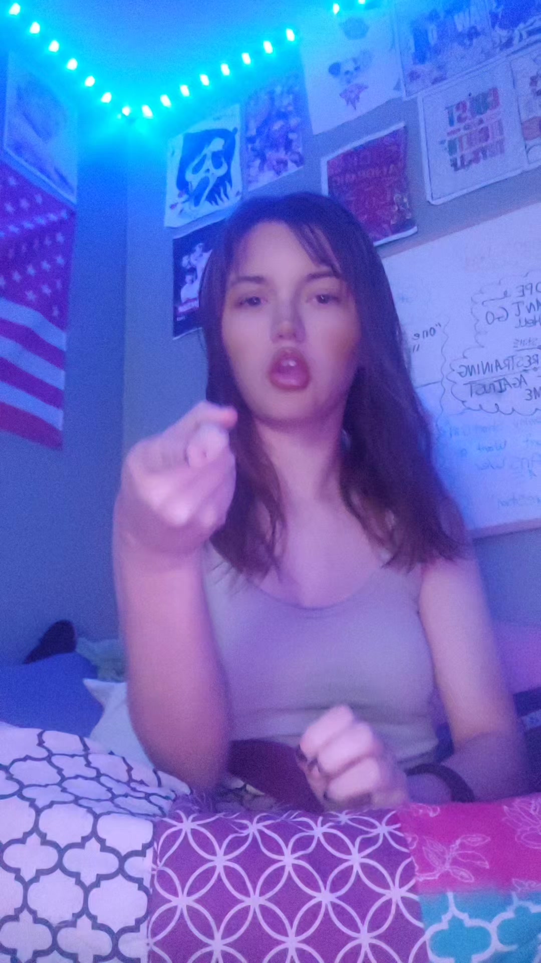 @alexisahesch03