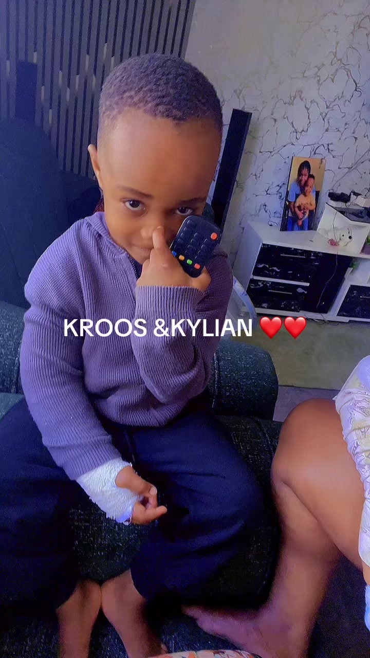 @Mum Kr8s &Kylian 🇰🇪